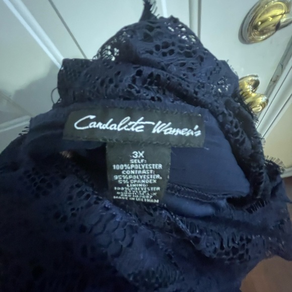 Gown - Picture 3 of 3